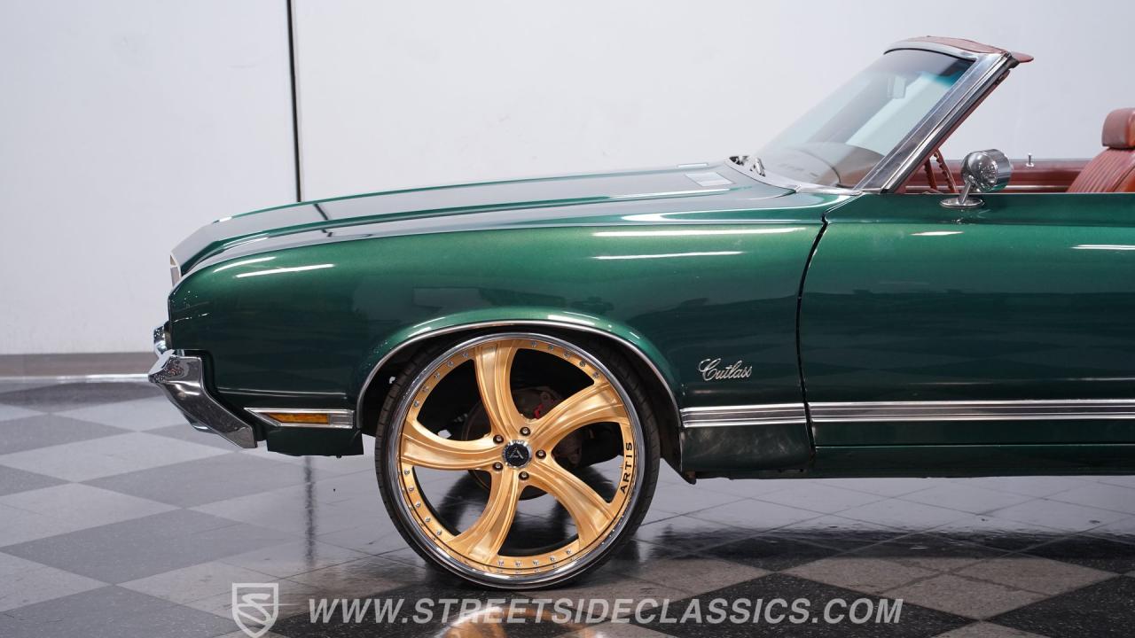 1971 Oldsmobile Cutlass Supreme Convertible