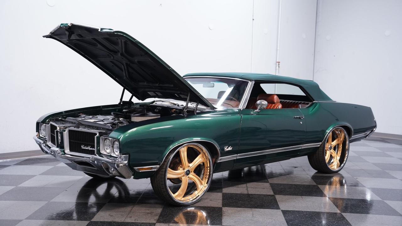 1971 Oldsmobile Cutlass Supreme Convertible