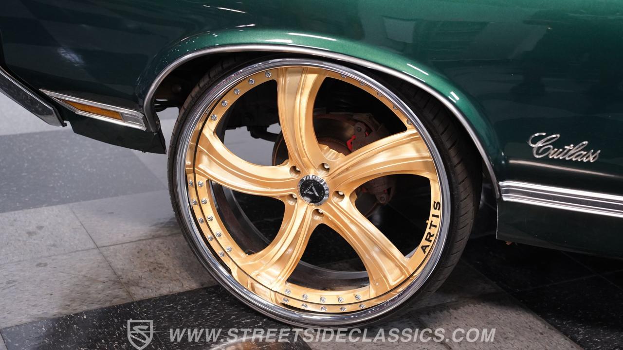 1971 Oldsmobile Cutlass Supreme Convertible