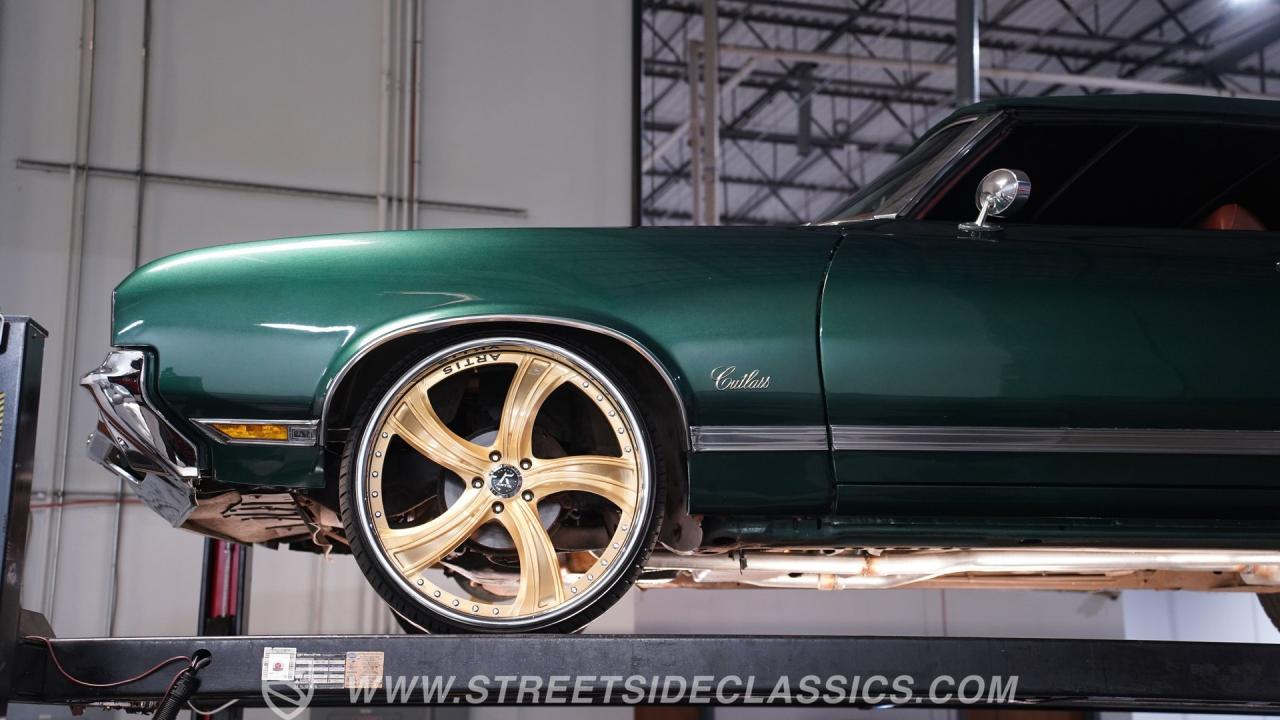 1971 Oldsmobile Cutlass Supreme Convertible