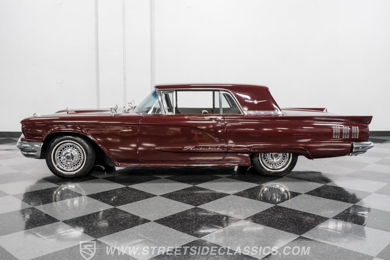 1960 Ford Thunderbird