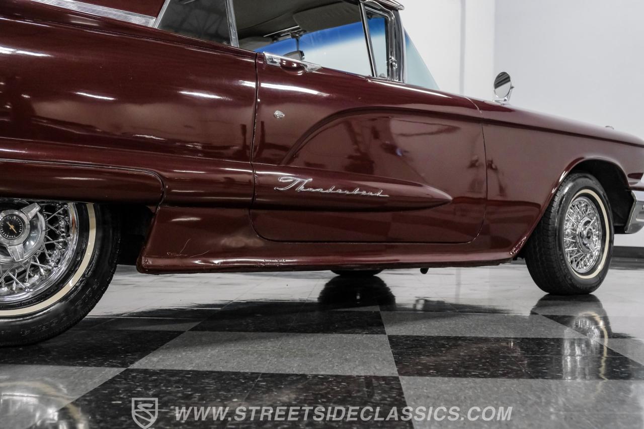 1960 Ford Thunderbird