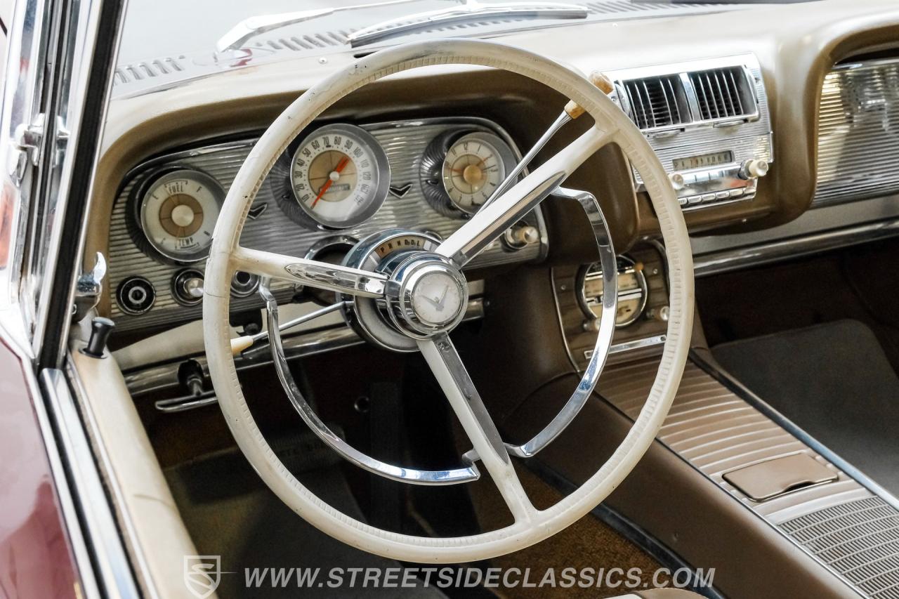 1960 Ford Thunderbird