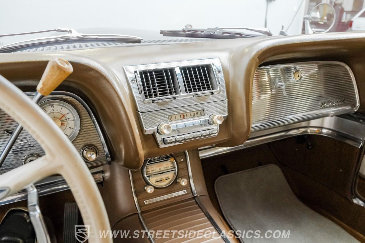 1960 Ford Thunderbird