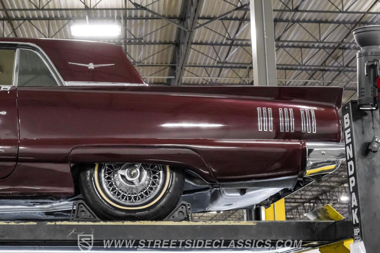 1960 Ford Thunderbird