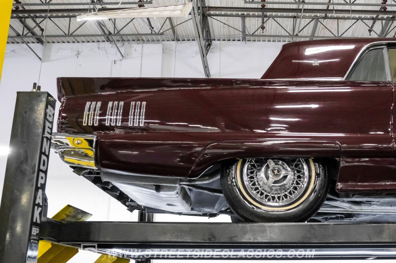 1960 Ford Thunderbird
