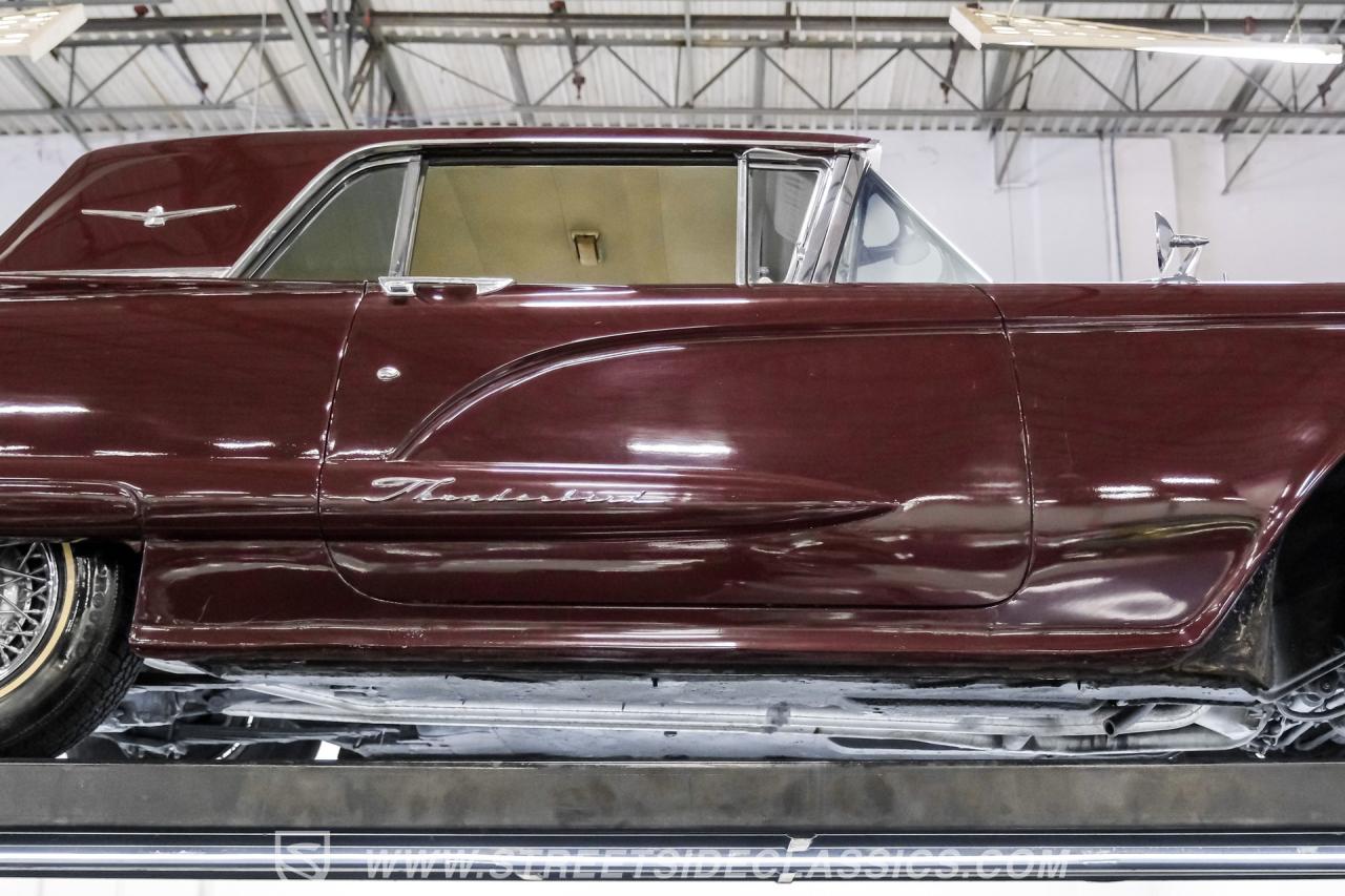1960 Ford Thunderbird