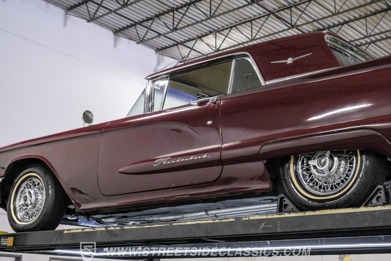 1960 Ford Thunderbird