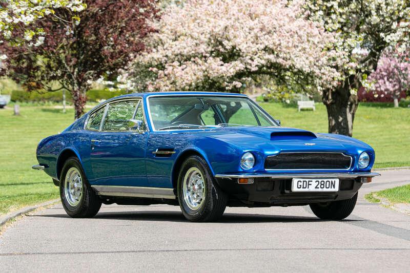 1974 Aston Martin V8 SERIES 3
