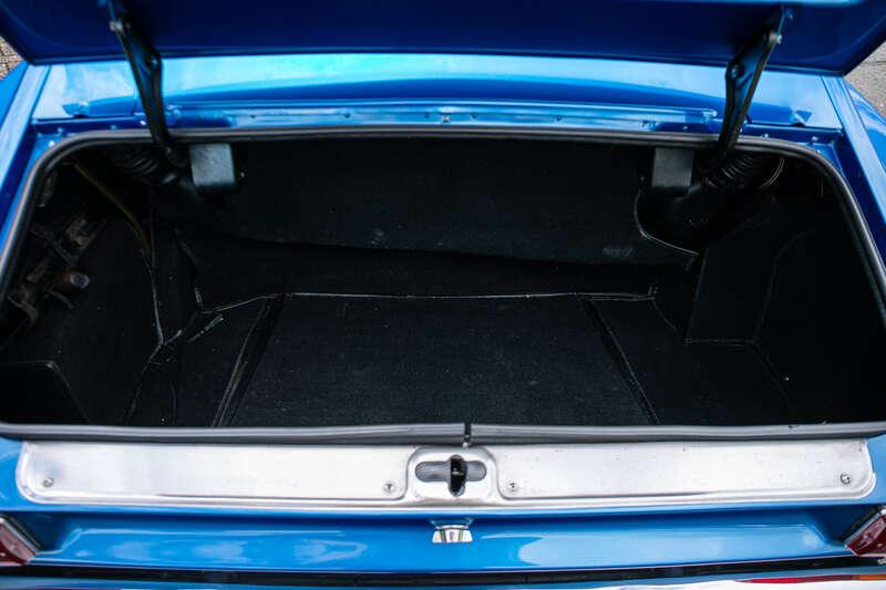 1974 Aston Martin V8 SERIES 3