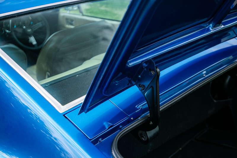 1974 Aston Martin V8 SERIES 3