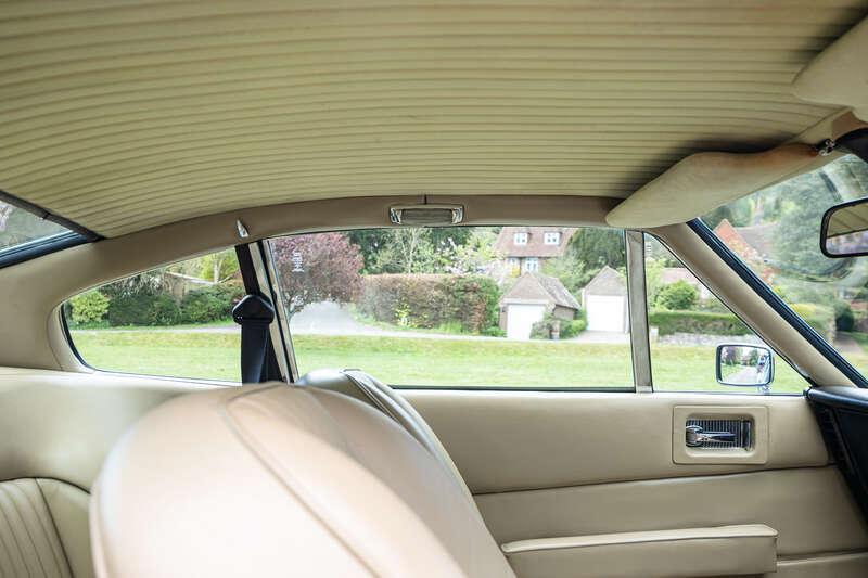 1974 Aston Martin V8 SERIES 3