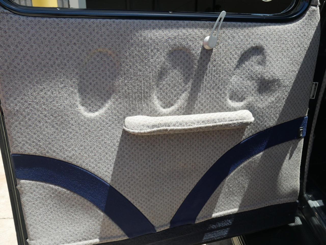 1937 Ford Deluxe Humpback 2-Door Sedan