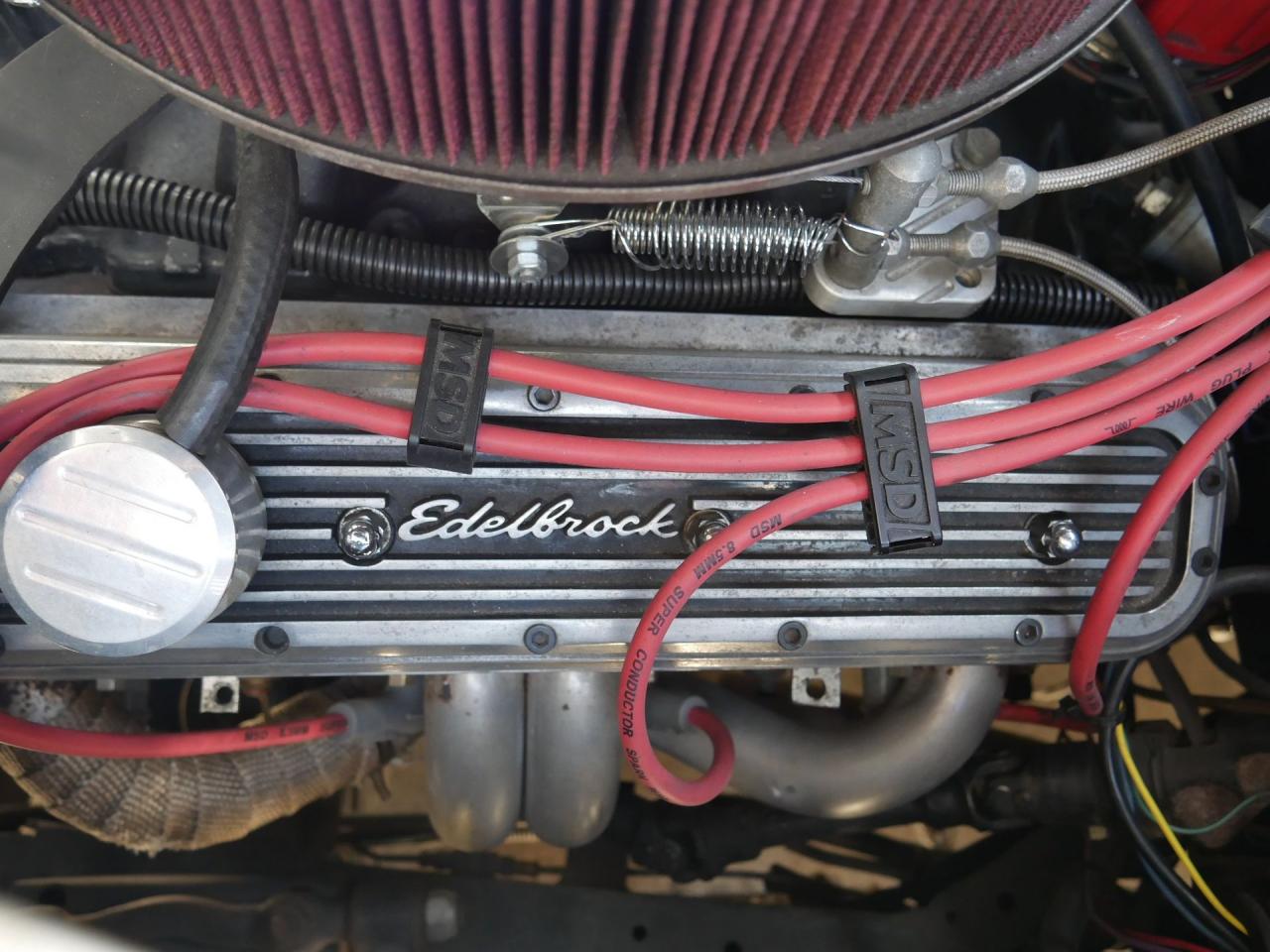 1937 Ford Deluxe Humpback 2-Door Sedan