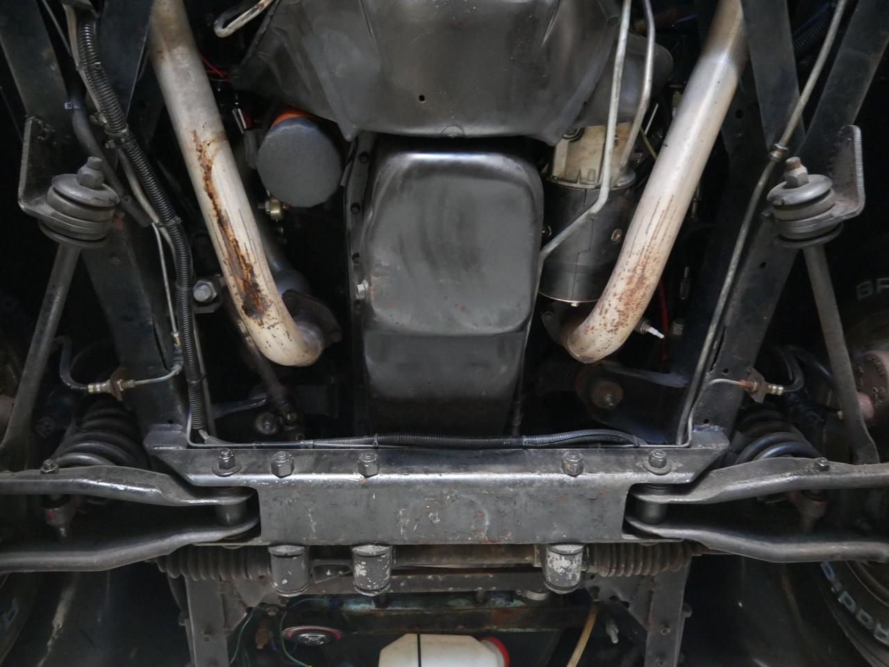 1937 Ford Deluxe Humpback 2-Door Sedan