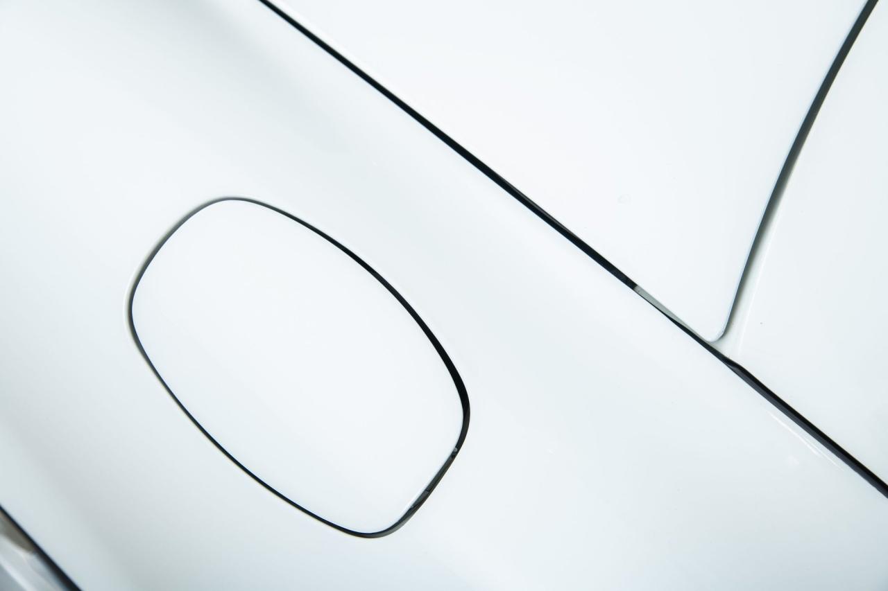 1973 Porsche 911 Carrera RS "Lightweight"