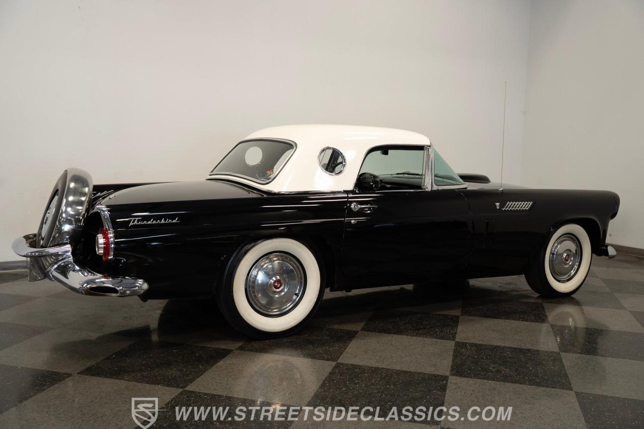 1956 Ford Thunderbird