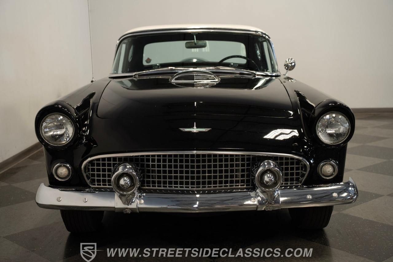 1956 Ford Thunderbird