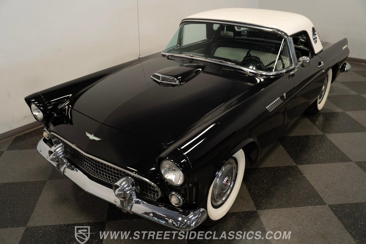 1956 Ford Thunderbird