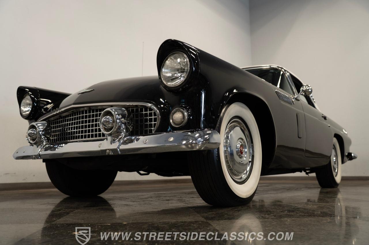 1956 Ford Thunderbird