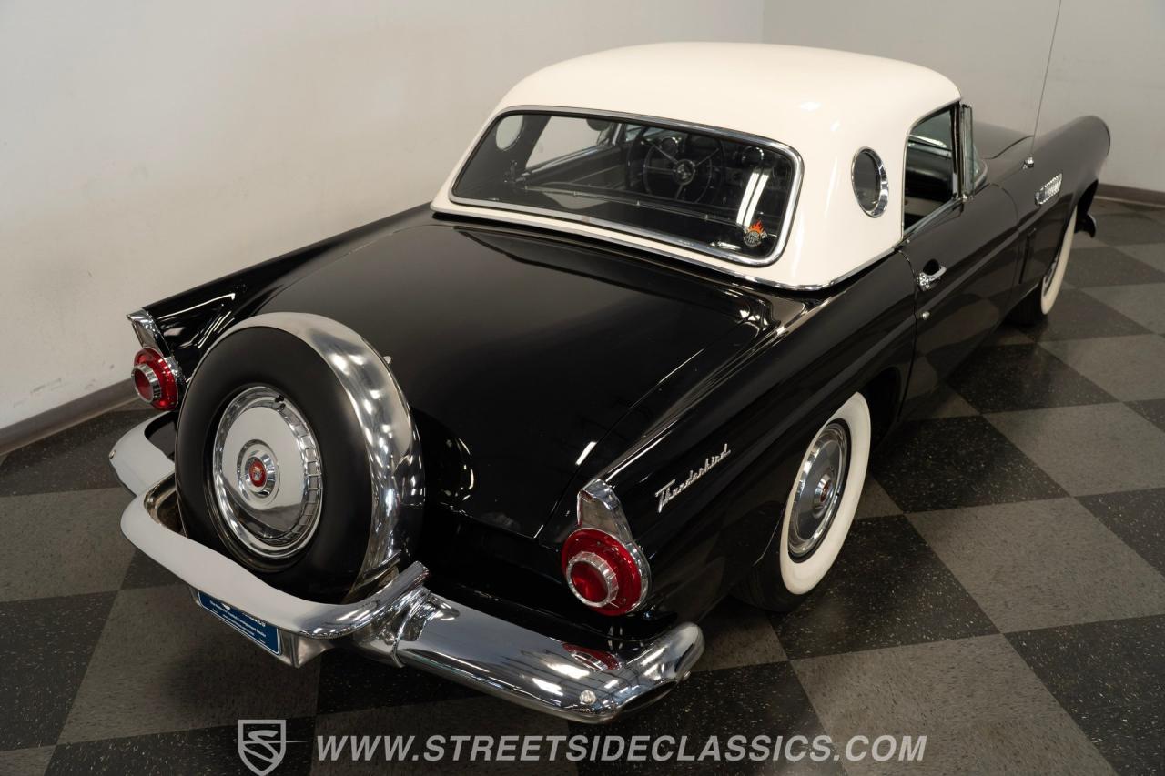 1956 Ford Thunderbird