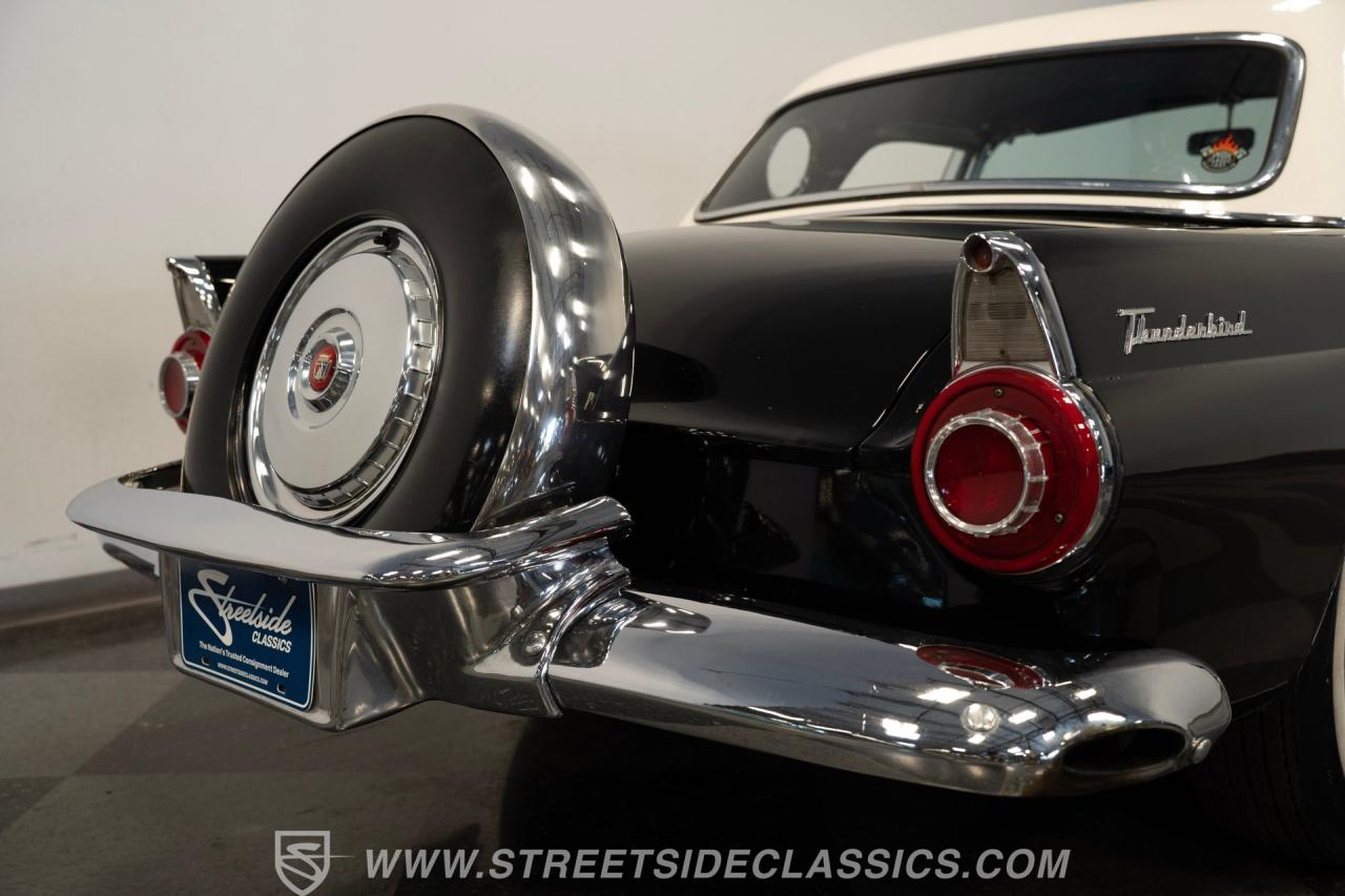 1956 Ford Thunderbird