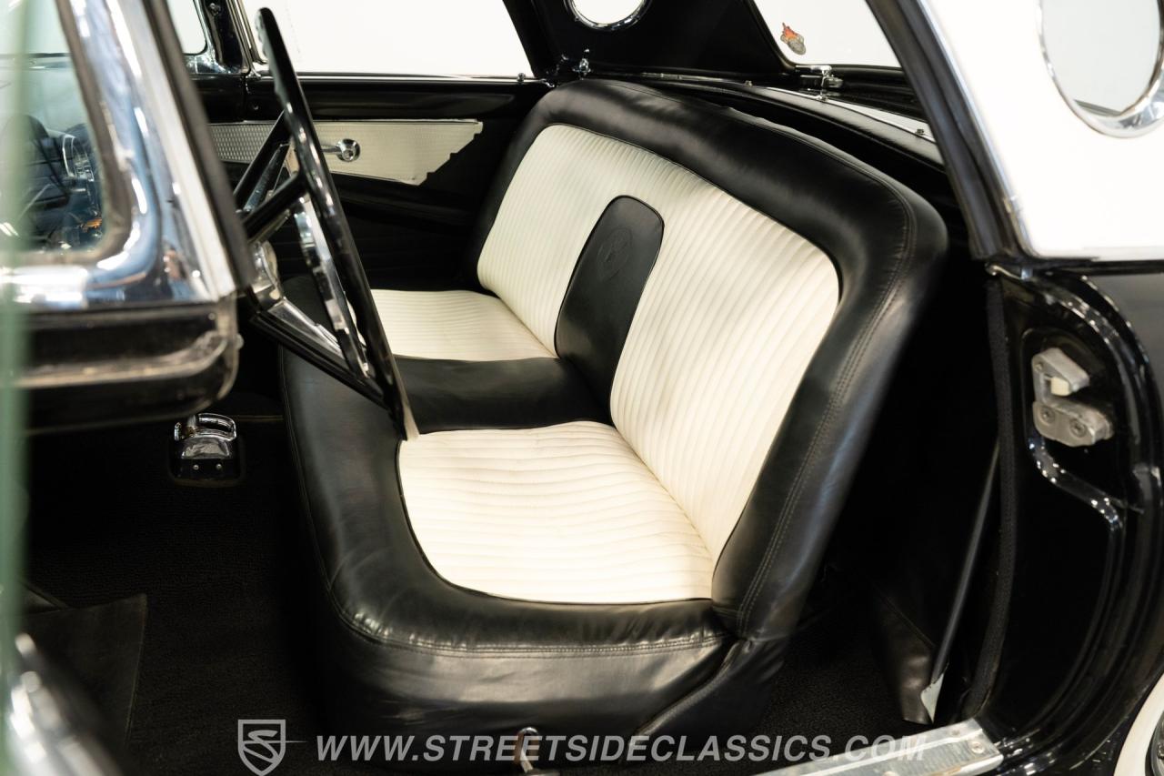 1956 Ford Thunderbird