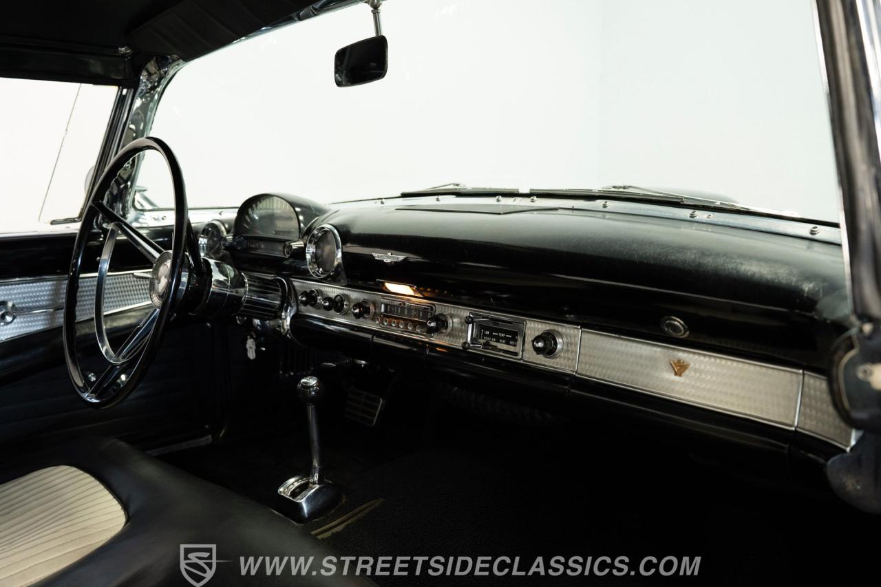 1956 Ford Thunderbird