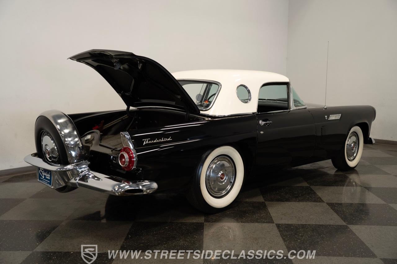 1956 Ford Thunderbird