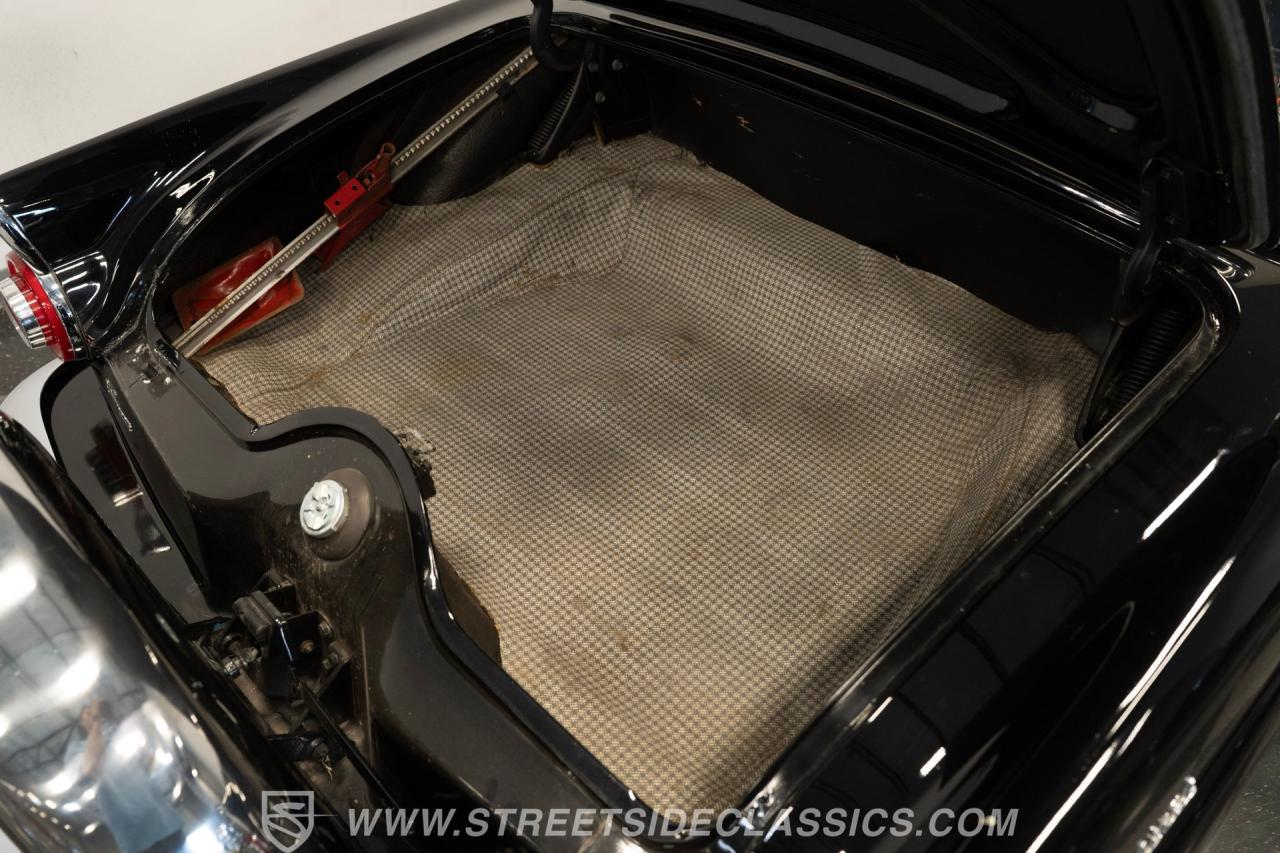 1956 Ford Thunderbird