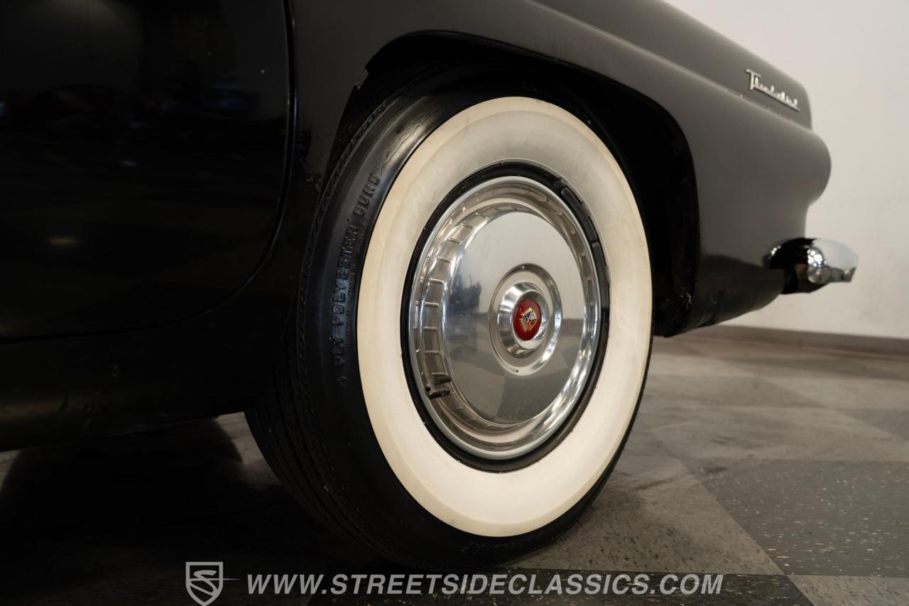 1956 Ford Thunderbird