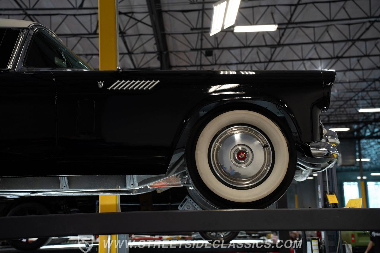 1956 Ford Thunderbird