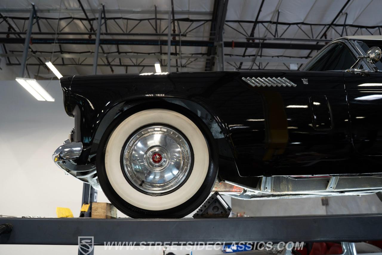 1956 Ford Thunderbird