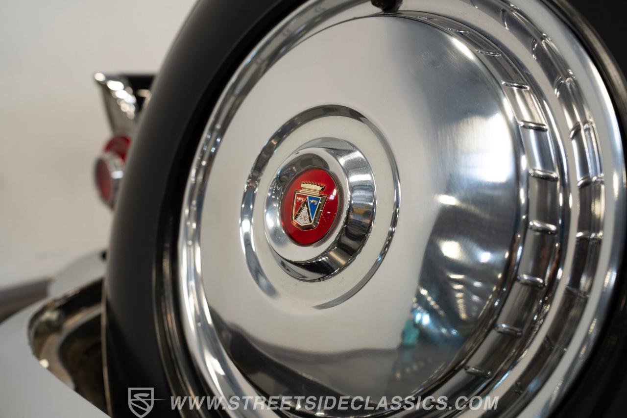 1956 Ford Thunderbird