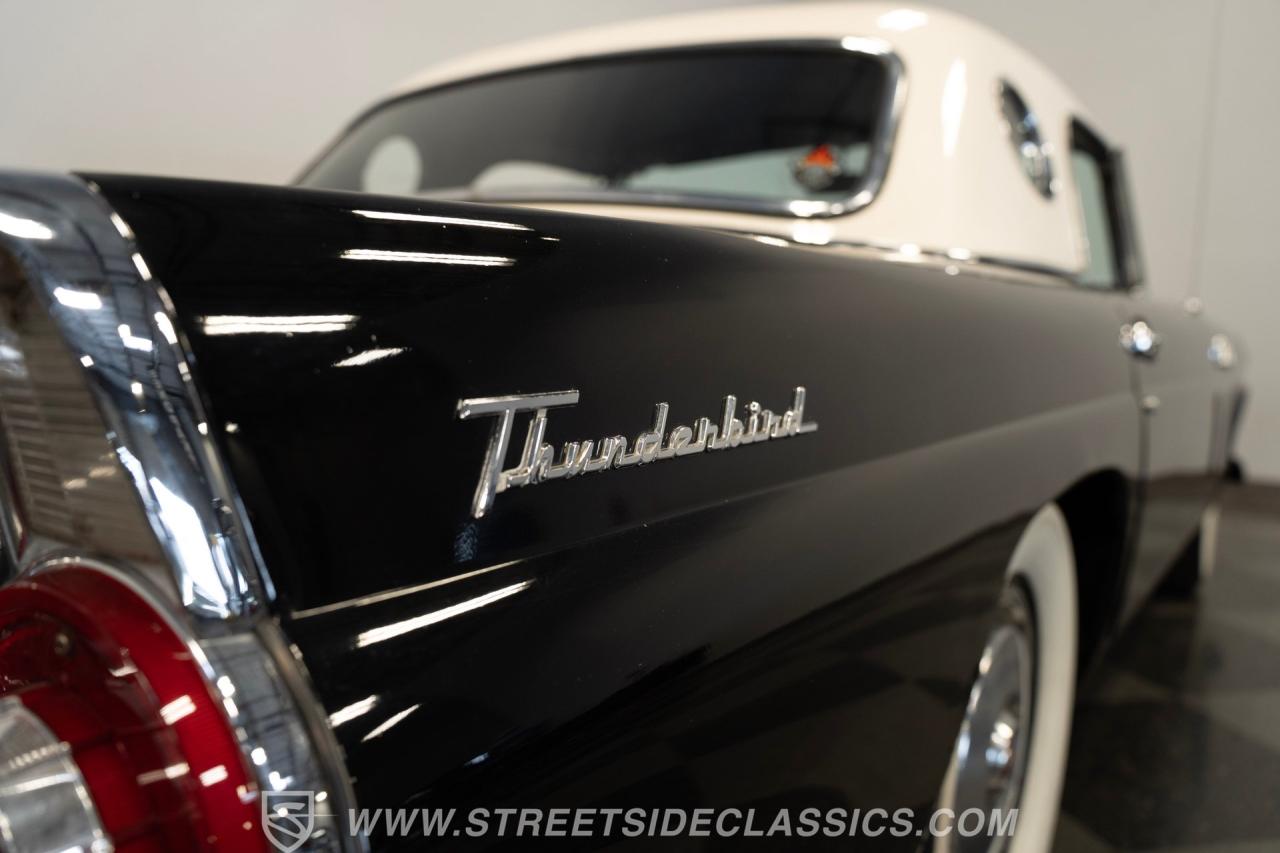 1956 Ford Thunderbird