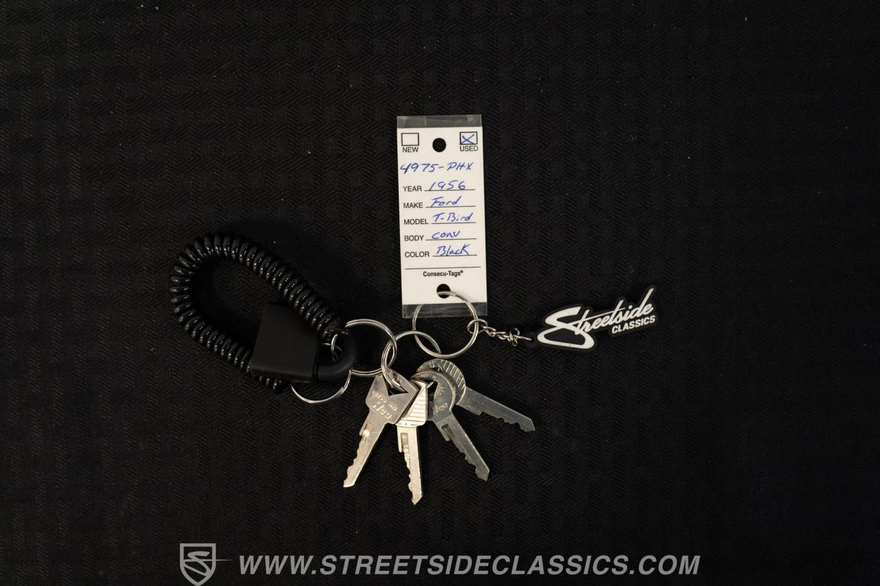 1956 Ford Thunderbird