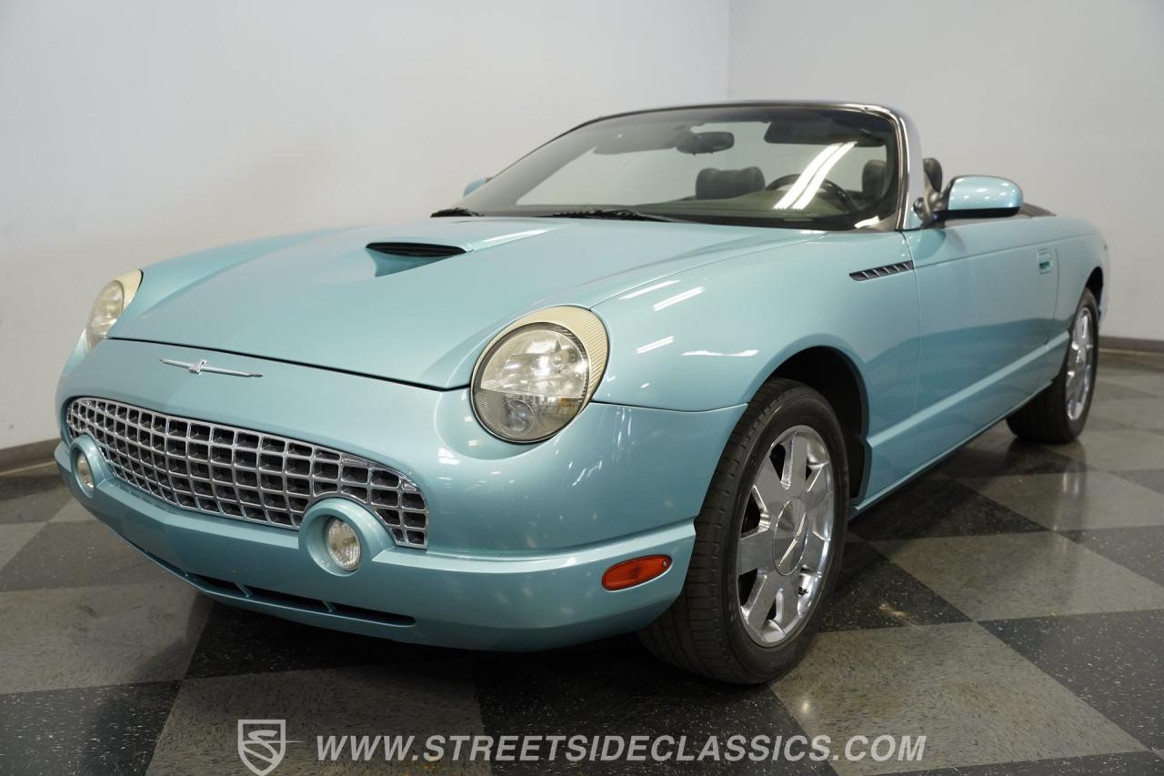 2002 Ford Thunderbird