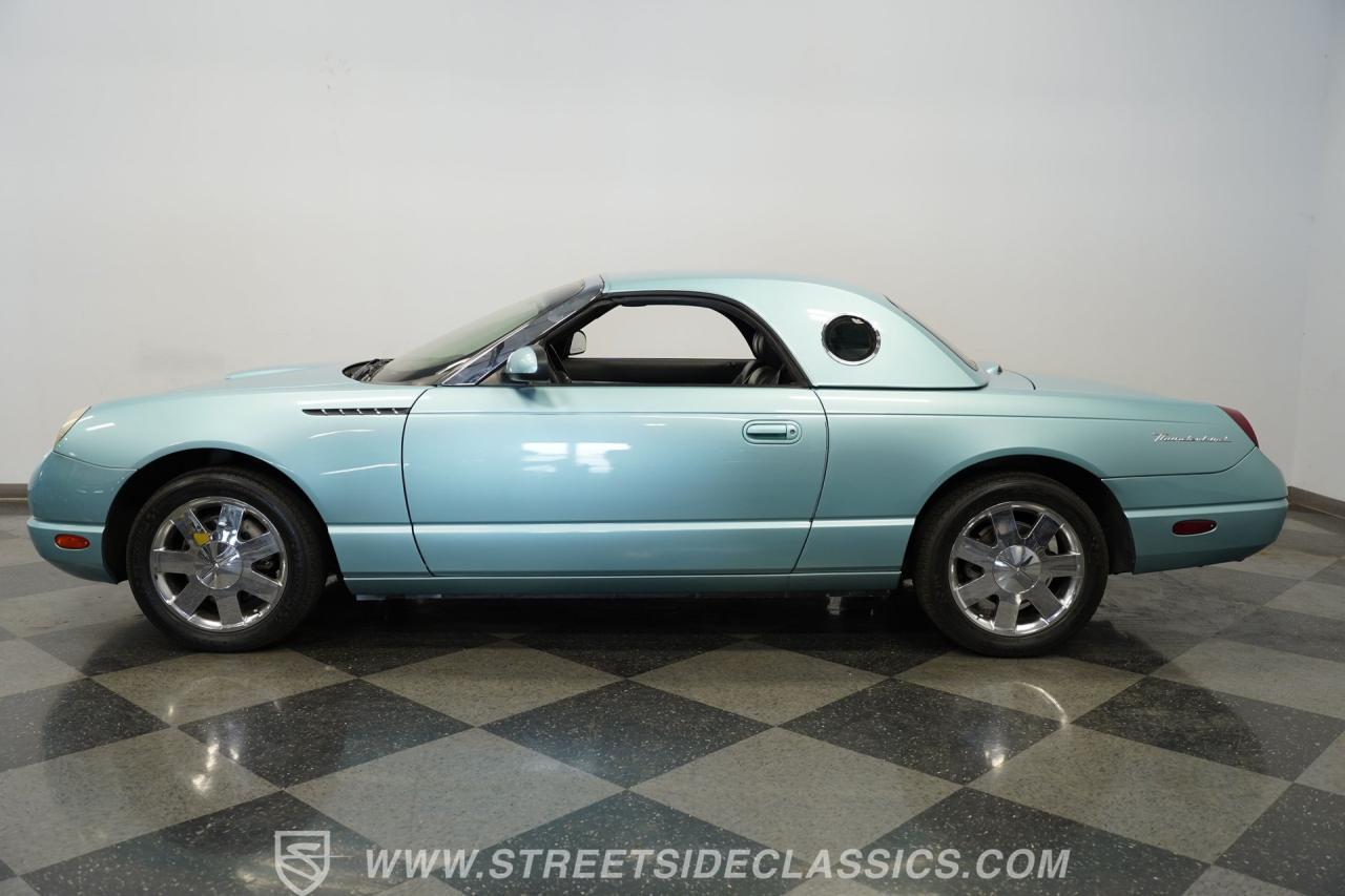 2002 Ford Thunderbird