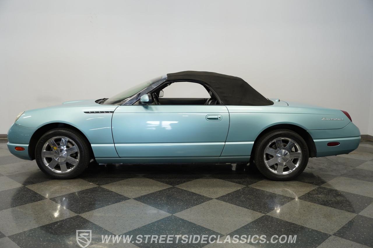 2002 Ford Thunderbird