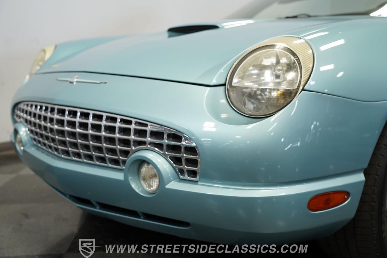 2002 Ford Thunderbird