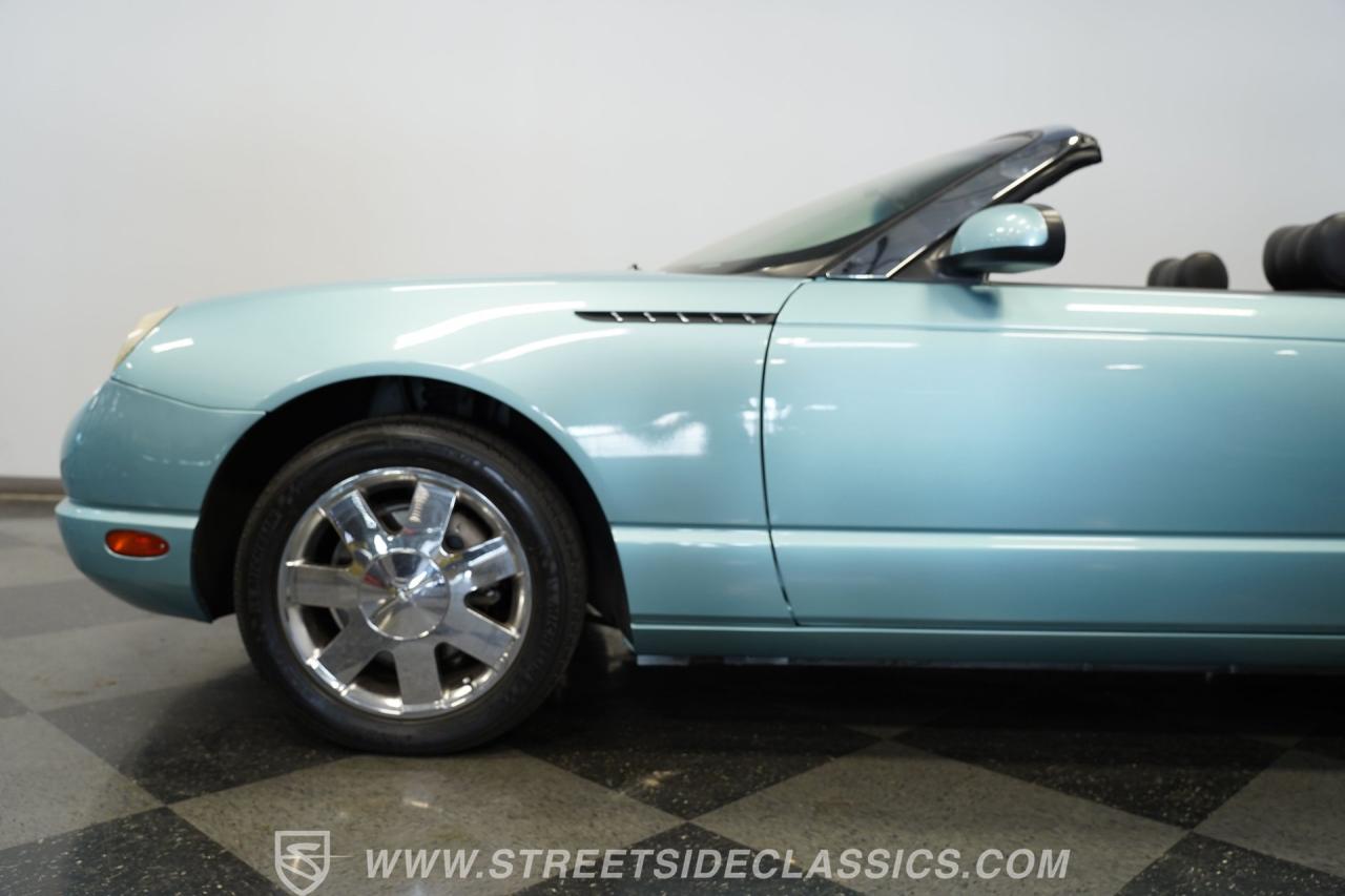 2002 Ford Thunderbird