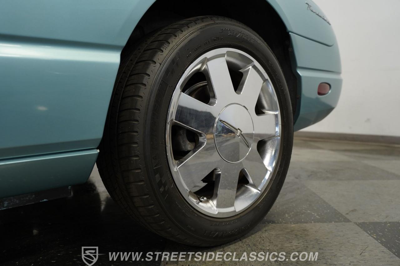 2002 Ford Thunderbird