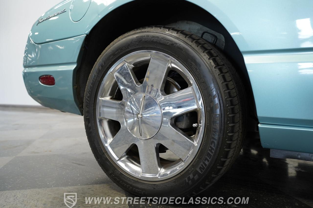 2002 Ford Thunderbird