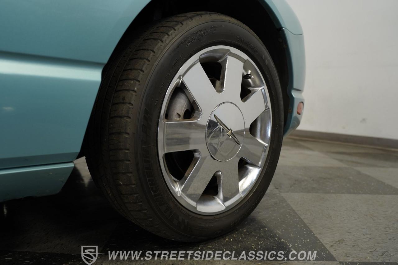 2002 Ford Thunderbird