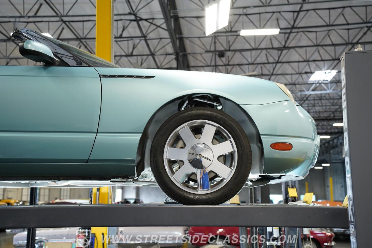 2002 Ford Thunderbird