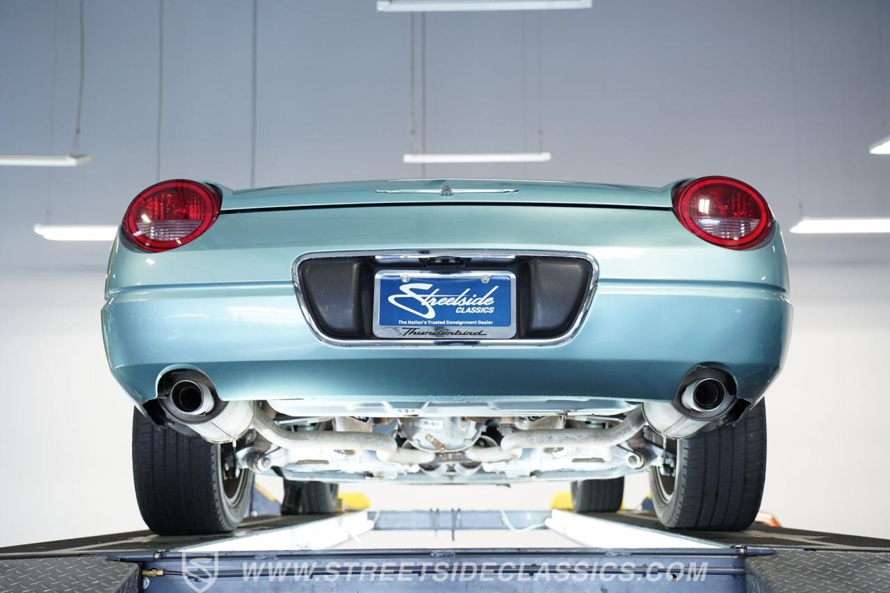 2002 Ford Thunderbird