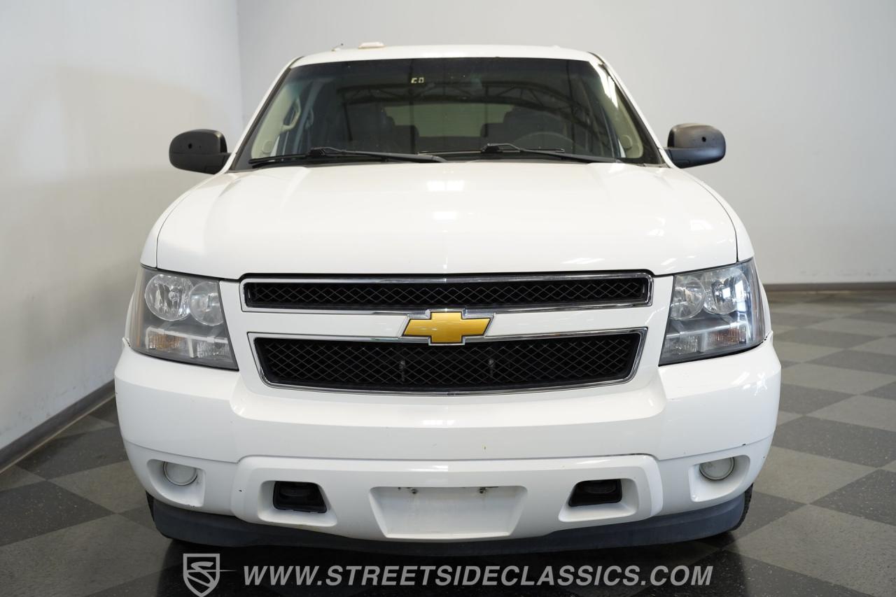 2013 Chevrolet Suburban 2500 4X4