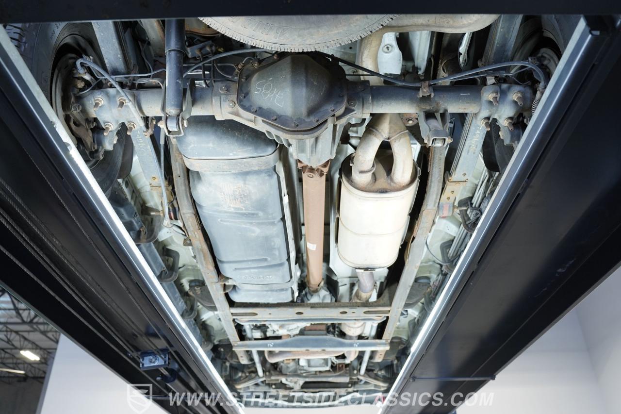 2013 Chevrolet Suburban 2500 4X4