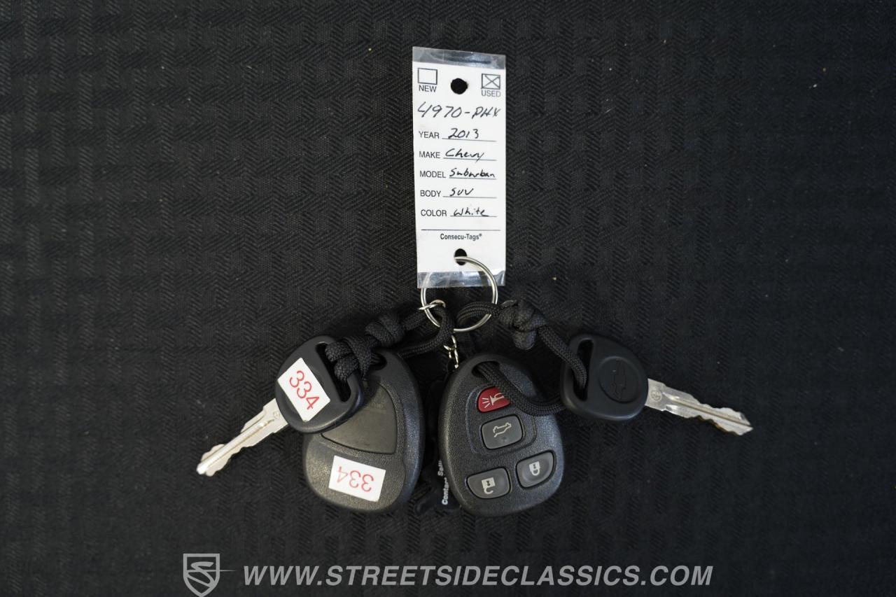 2013 Chevrolet Suburban 2500 4X4