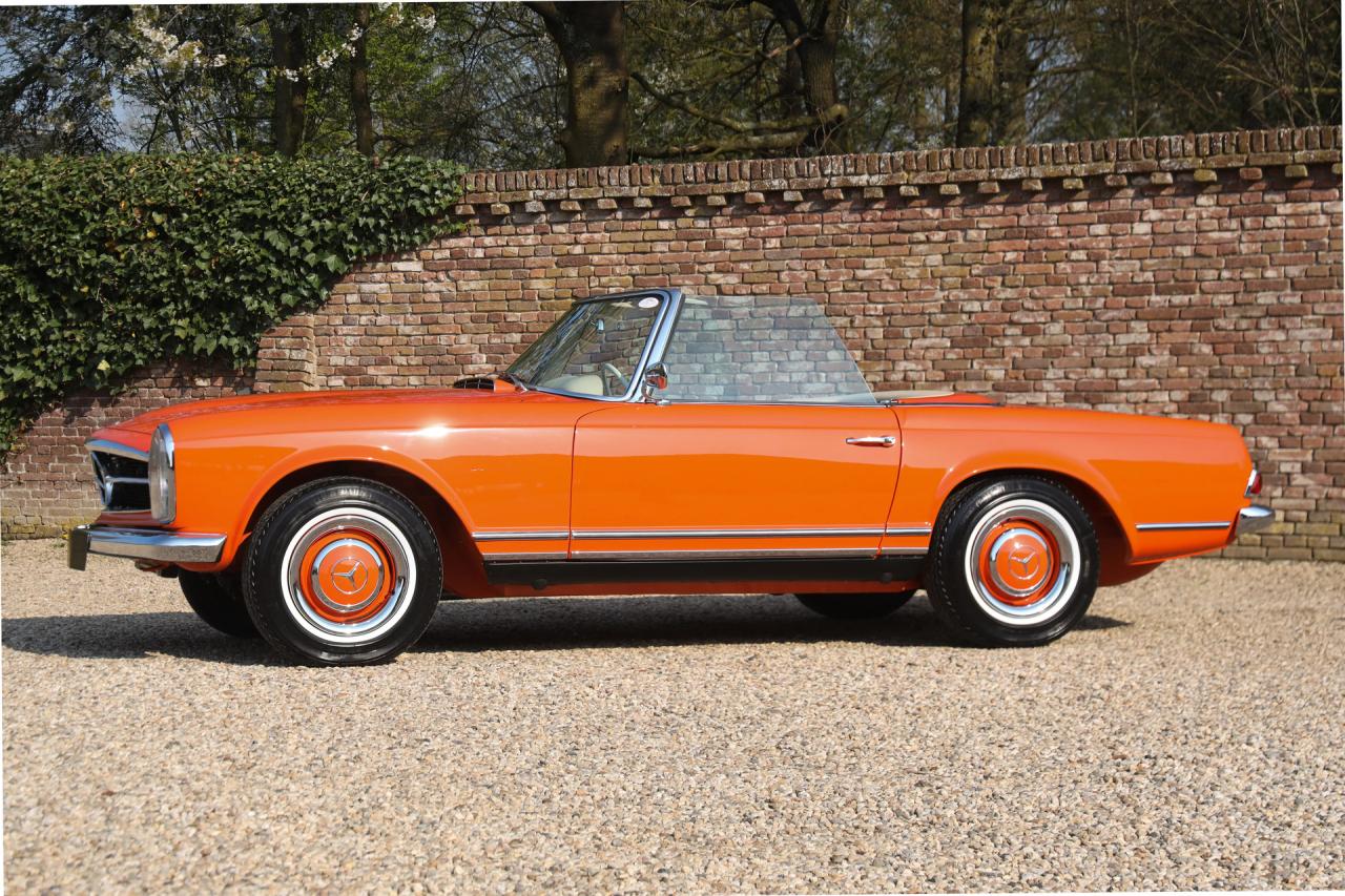 1964 Mercedes - Benz 230 SL Pagode &ldquo;Ex-factory in DB574 - Orange&rdquo;